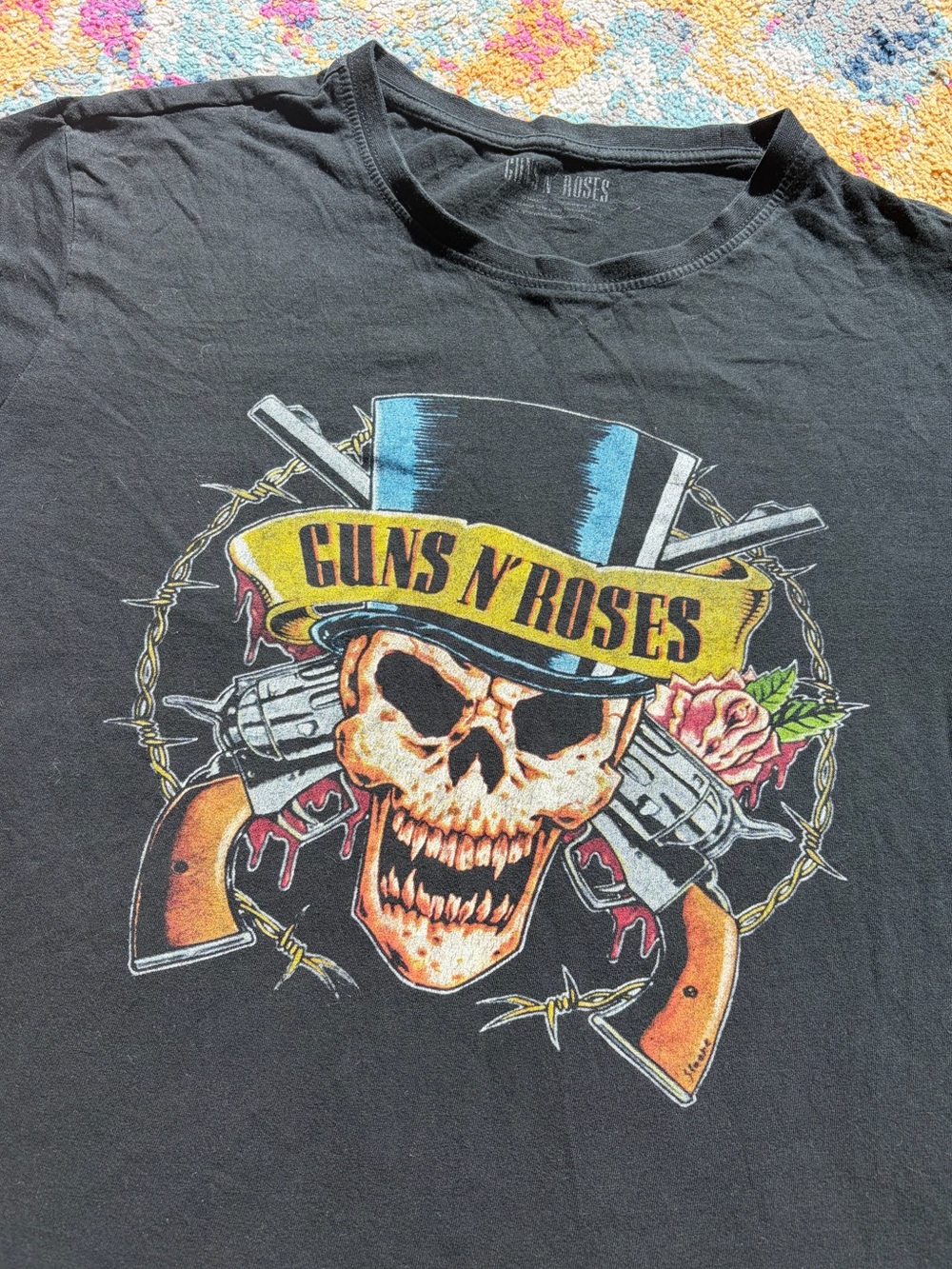 Guns N Roses Shirt - Picture 2 of 3